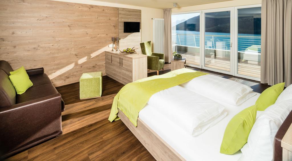Aktiv Hotel Edelweiss Reschen Exteriör bild