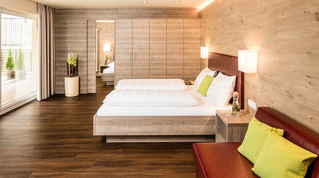 Aktiv Hotel Edelweiss Reschen Exteriör bild