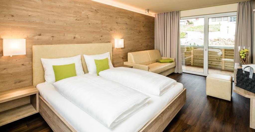 Aktiv Hotel Edelweiss Reschen Rum bild